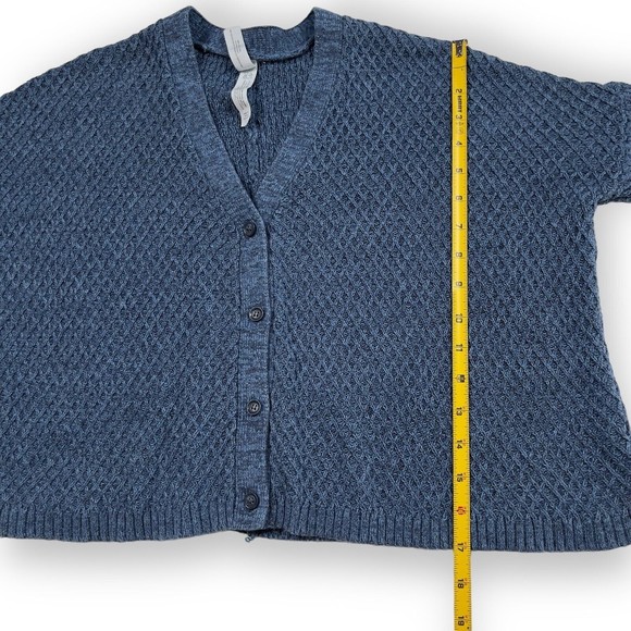 Aeropostale Womens Long Sleeve Boxy Knit Cardigan Sweater Size XS Blue - Picture 9 of 9